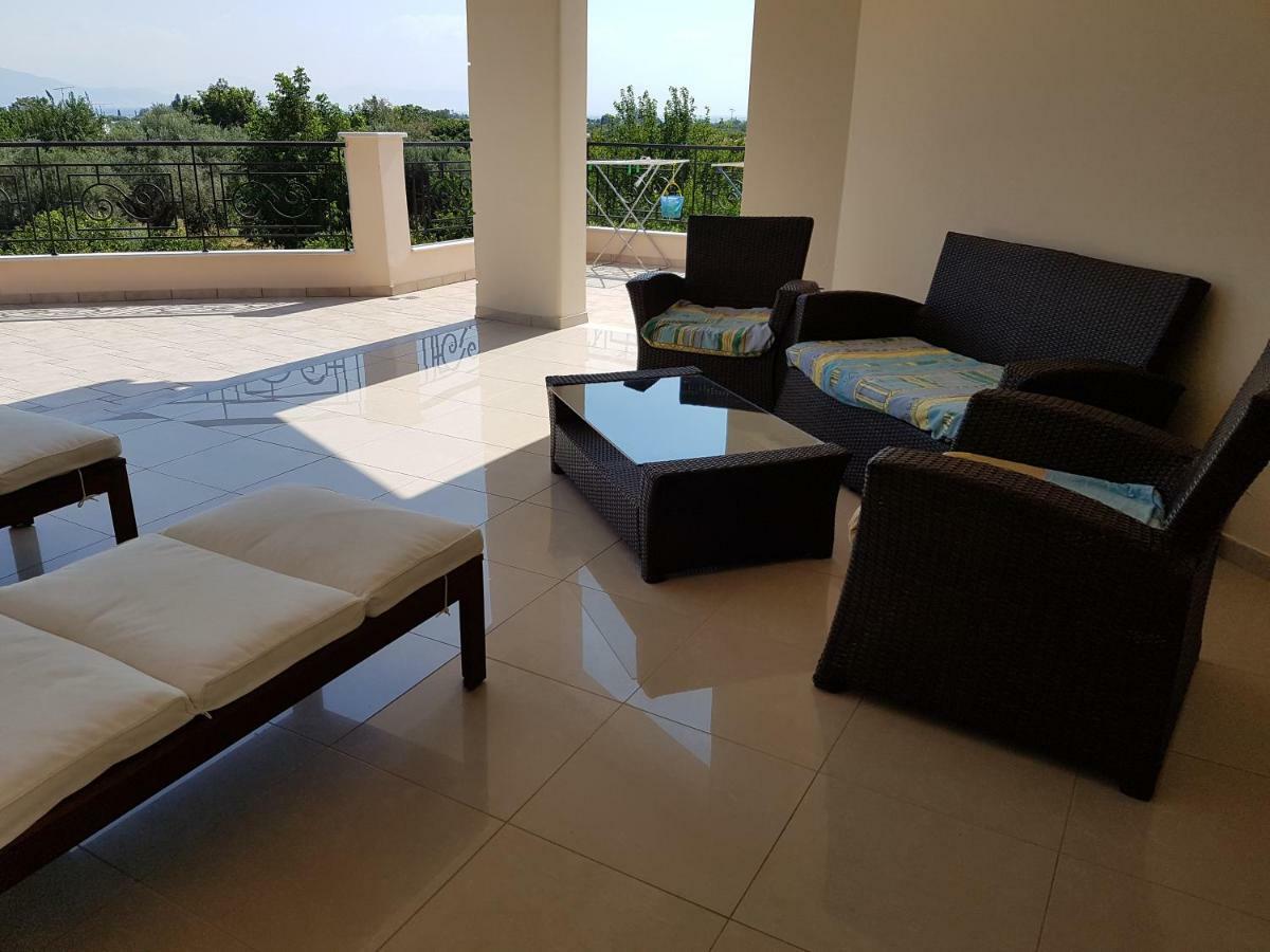 Dimitris Villa Aigio Exterior photo
