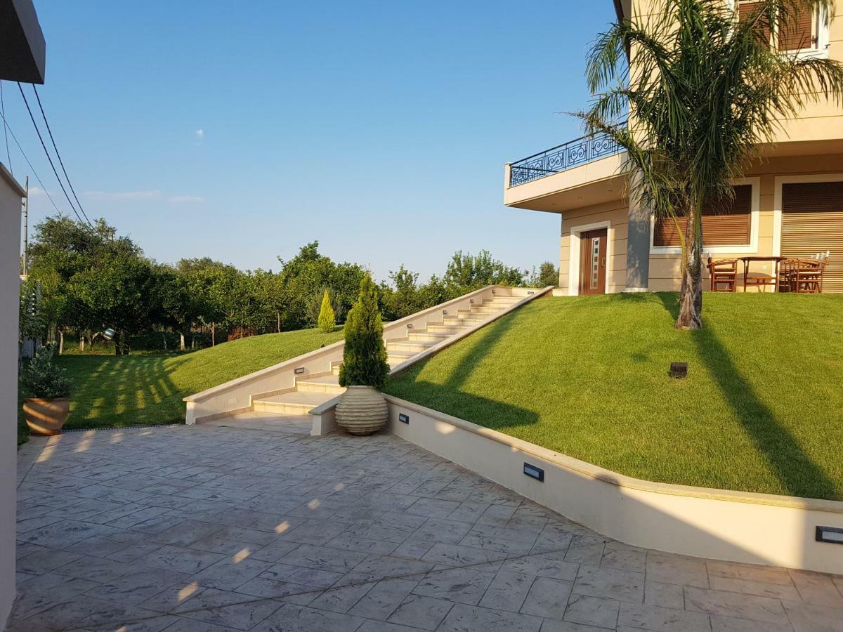 Dimitris Villa Aigio Exterior photo